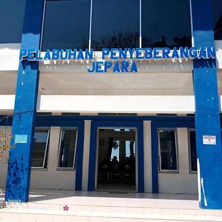Homestay Premium 45 Jepara Buitenkant foto