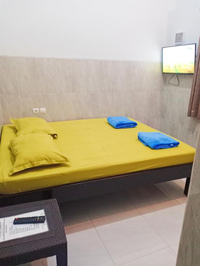 Homestay Premium 45 Jepara Buitenkant foto